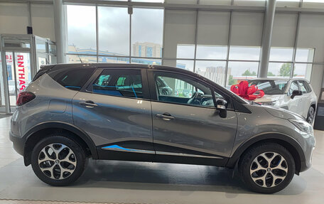 Renault Kaptur I рестайлинг, 2017 год, 1 445 000 рублей, 5 фотография