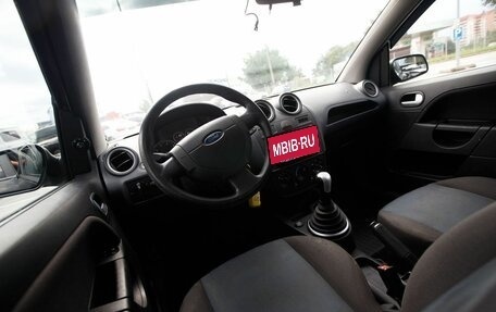 Ford Fiesta, 2007 год, 280 000 рублей, 10 фотография