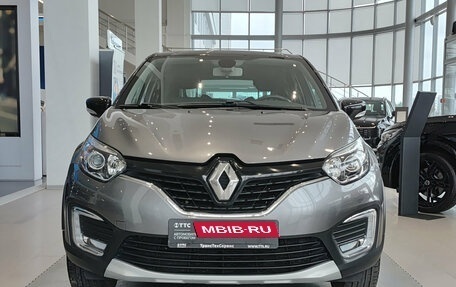 Renault Kaptur I рестайлинг, 2017 год, 1 445 000 рублей, 2 фотография