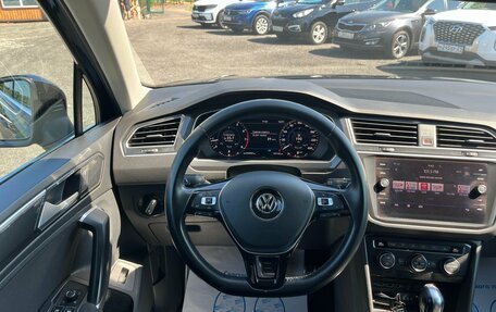 Volkswagen Tiguan II, 2018 год, 2 509 700 рублей, 16 фотография