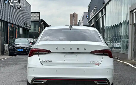 Skoda Octavia IV, 2023 год, 1 840 100 рублей, 5 фотография