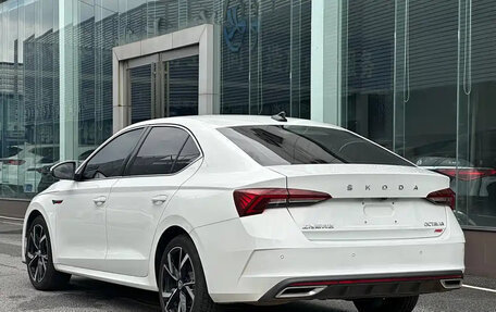 Skoda Octavia IV, 2023 год, 1 840 100 рублей, 6 фотография