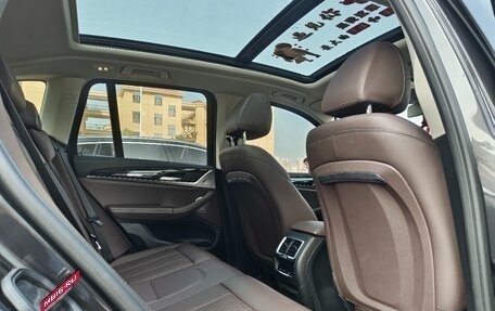 BMW X1, 2021 год, 2 500 000 рублей, 17 фотография