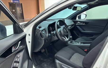 Mazda CX-4, 2021 год, 1 850 000 рублей, 8 фотография