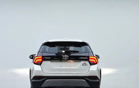 Toyota Yaris XP150 рестайлинг, 2022 год, 1 490 000 рублей, 4 фотография