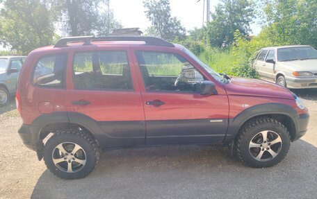 Chevrolet Niva I рестайлинг, 2013 год, 450 000 рублей, 2 фотография