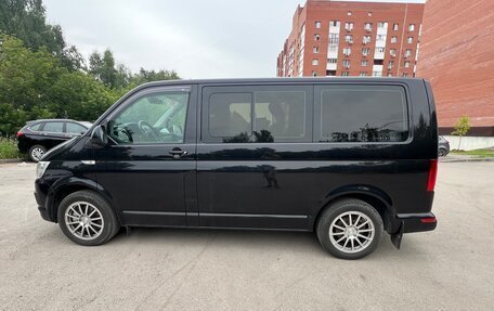 Volkswagen Multivan T6 рестайлинг, 2016 год, 4 100 000 рублей, 6 фотография