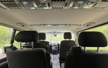 Volkswagen Multivan T6 рестайлинг, 2016 год, 4 100 000 рублей, 18 фотография