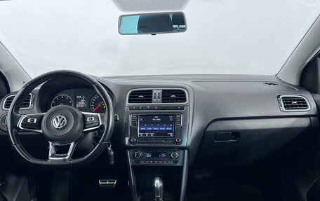 Volkswagen Polo VI (EU Market), 2018 год, 1 250 000 рублей, 11 фотография