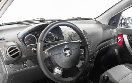 Chevrolet Aveo III, 2010 год, 415 800 рублей, 5 фотография