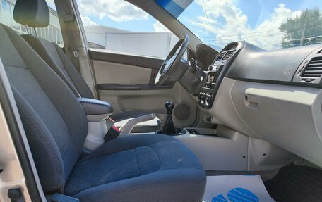 KIA Cerato I, 2005 год, 329 000 рублей, 14 фотография