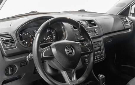 Skoda Fabia II, 2014 год, 835 900 рублей, 5 фотография