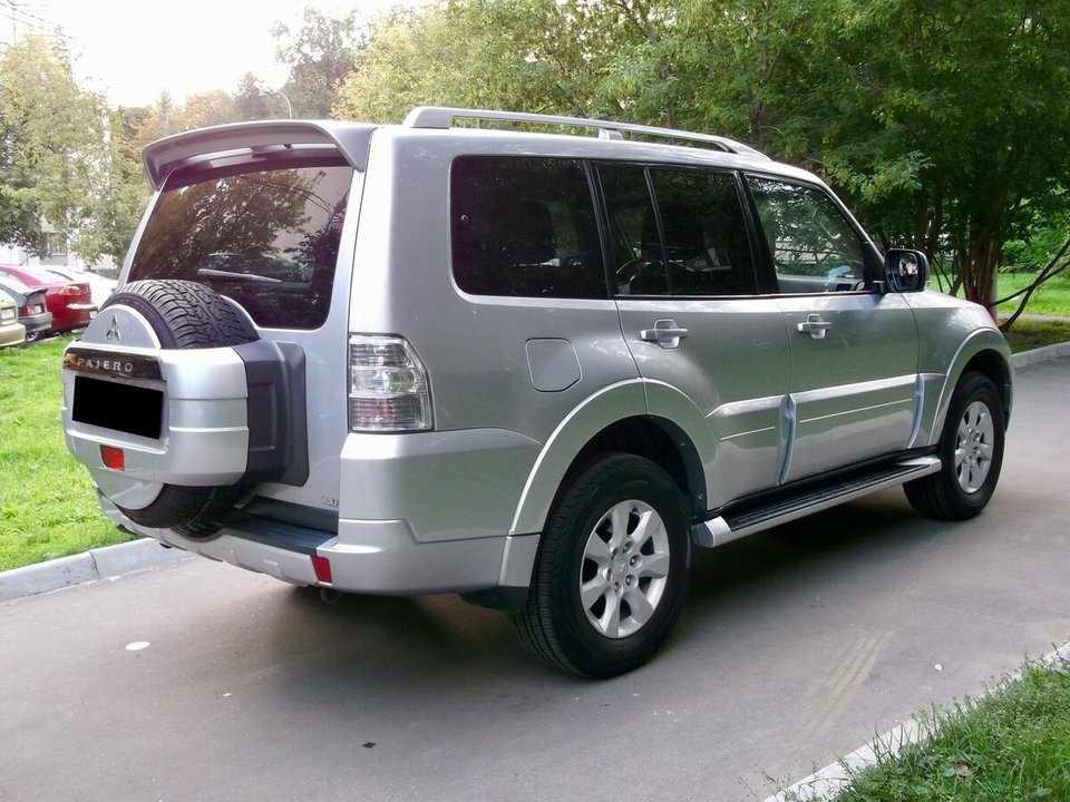 Mitsubishi Pajero IV рестайлинг 1, 2011 год, 420 000 рублей, 5 фотография