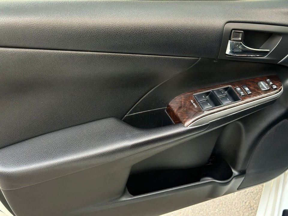Toyota Camry XV50 рестайлинг, 2016 год, 550 000 рублей, 9 фотография