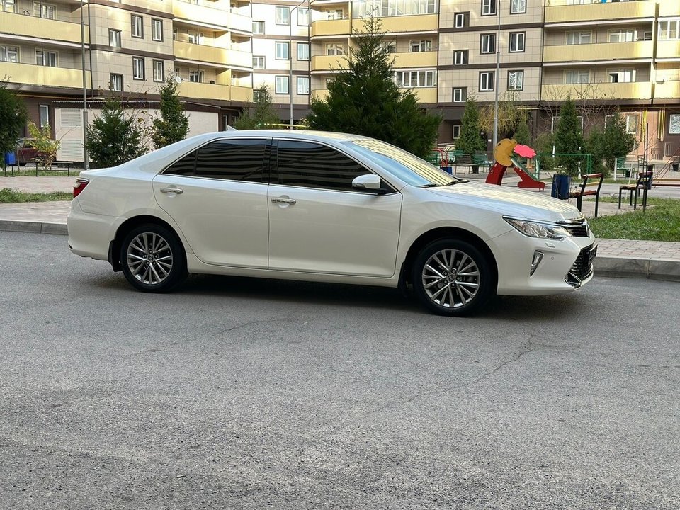 Toyota Camry XV50 рестайлинг, 2016 год, 550 000 рублей, 5 фотография