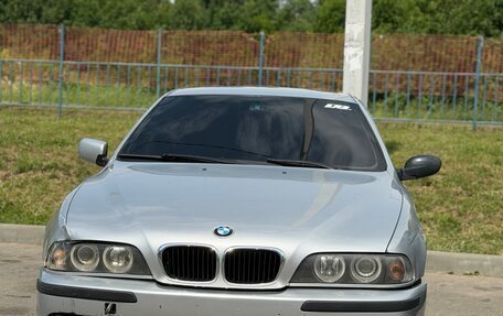 BMW 5 серия, 2002 год, 435 000 рублей, 1 фотография