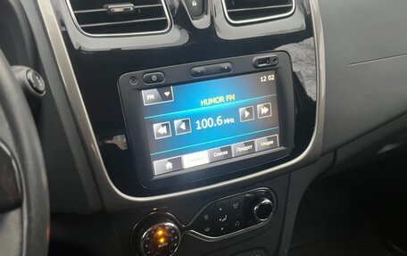 Renault Sandero II рестайлинг, 2015 год, 1 100 000 рублей, 5 фотография