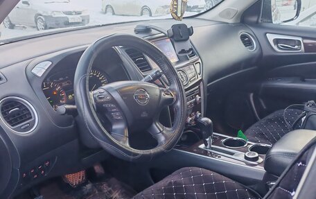 Nissan Pathfinder, 2015 год, 1 700 000 рублей, 10 фотография