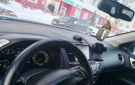 Nissan Pathfinder, 2015 год, 1 700 000 рублей, 11 фотография