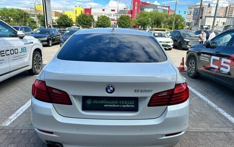 BMW 5 серия, 2014 год, 1 355 000 рублей, 7 фотография