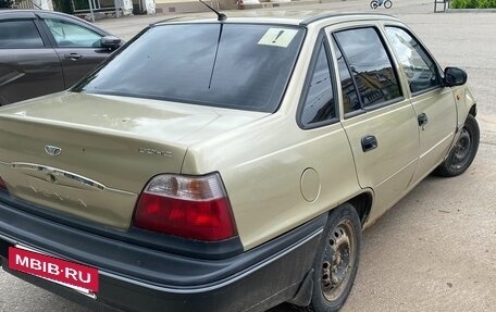Daewoo Nexia I рестайлинг, 2006 год, 80 000 рублей, 9 фотография