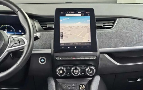 Renault ZOE I рестайлинг, 2021 год, 1 480 000 рублей, 9 фотография