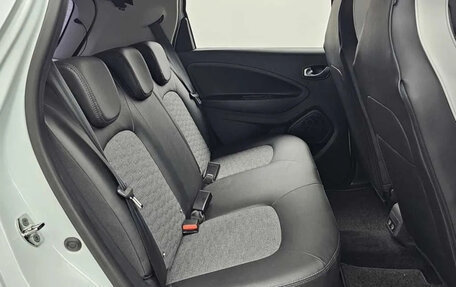 Renault ZOE I рестайлинг, 2021 год, 1 480 000 рублей, 17 фотография