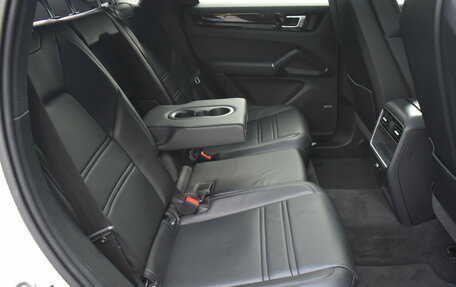 Porsche Cayenne III, 2022 год, 7 300 000 рублей, 17 фотография