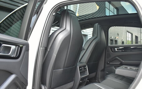 Porsche Cayenne III, 2022 год, 7 300 000 рублей, 18 фотография