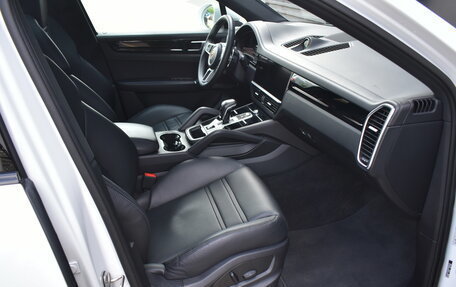 Porsche Cayenne III, 2022 год, 7 300 000 рублей, 15 фотография