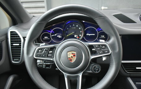 Porsche Cayenne III, 2022 год, 7 300 000 рублей, 12 фотография