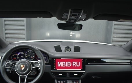 Porsche Cayenne III, 2022 год, 7 300 000 рублей, 13 фотография