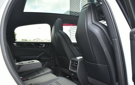 Porsche Cayenne III, 2022 год, 7 300 000 рублей, 19 фотография