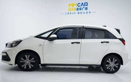Honda Fit, 2022 год, 1 275 737 рублей, 2 фотография