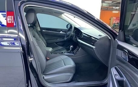 Volkswagen Passat B8 рестайлинг, 2023 год, 2 120 000 рублей, 13 фотография