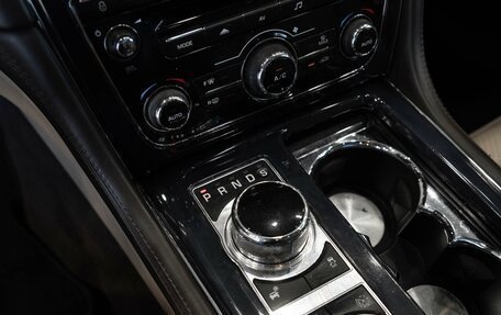 Jaguar XJ IV (X351), 2013 год, 1 999 000 рублей, 8 фотография