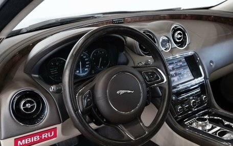 Jaguar XJ IV (X351), 2013 год, 1 999 000 рублей, 6 фотография