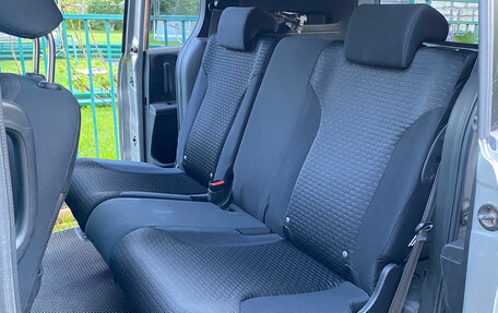 Honda Freed I, 2010 год, 980 000 рублей, 14 фотография