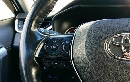 Toyota RAV4, 2020 год, 3 110 000 рублей, 14 фотография