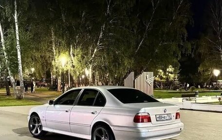 BMW 5 серия, 2000 год, 550 000 рублей, 4 фотография