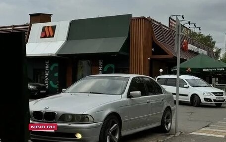 BMW 5 серия, 2000 год, 550 000 рублей, 2 фотография