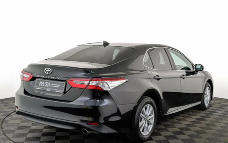 Toyota Camry, 2019 год, 2 750 000 рублей, 5 фотография