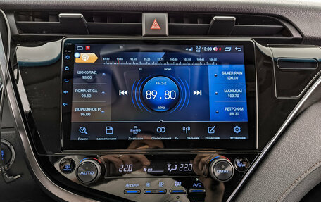 Toyota Camry, 2019 год, 2 750 000 рублей, 17 фотография