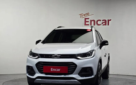 Chevrolet Trax, 2022 год, 1 190 000 рублей, 3 фотография