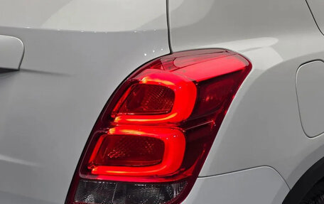 Chevrolet Trax, 2022 год, 1 190 000 рублей, 6 фотография