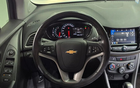 Chevrolet Trax, 2022 год, 1 190 000 рублей, 11 фотография