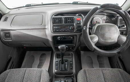 Suzuki Escudo III, 2001 год, 669 000 рублей, 10 фотография