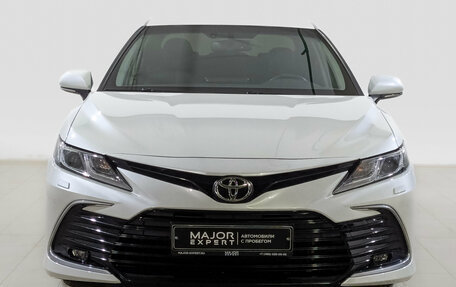 Toyota Camry, 2021 год, 3 350 000 рублей, 2 фотография