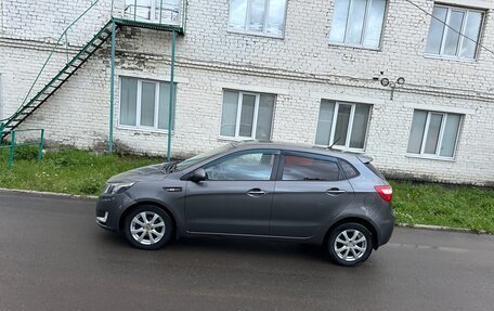 KIA Rio III рестайлинг, 2013 год, 950 000 рублей, 1 фотография