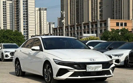 Hyundai Elantra, 2023 год, 1 340 100 рублей, 3 фотография